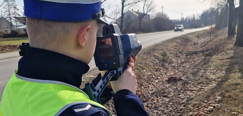 Policja sprawdziła kierowców w powiecie pułtuskim. Posypały się mandaty