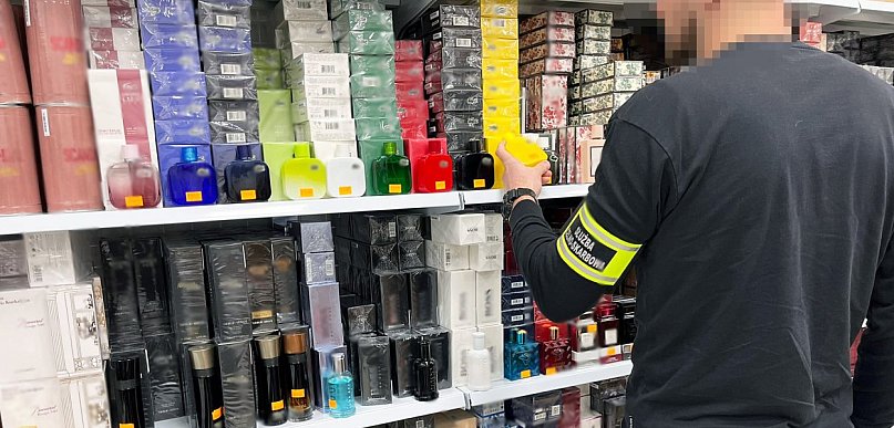 Szacunkowa wartość zatrzymanego towaru to prawie 6,5 mln zł.