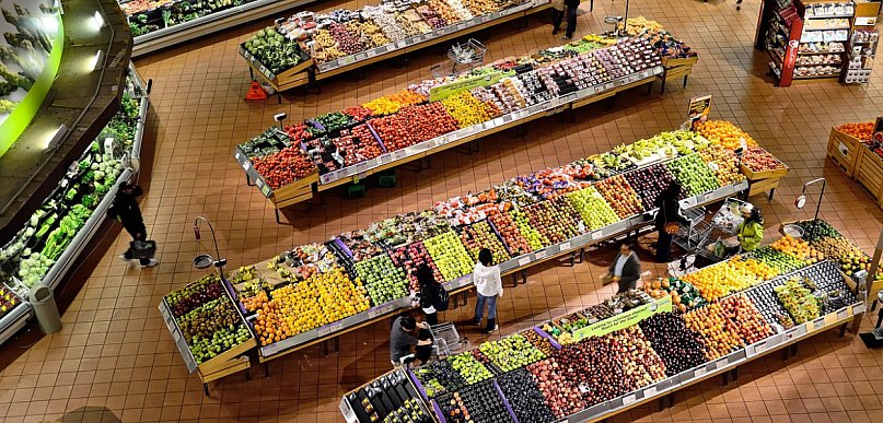 Czy w niedzielę sklepy będą otwarte?