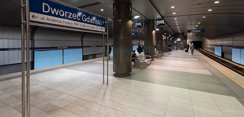 Otwarto przejście podziemne na Dworcu Gdańskim. Tam dojeżdżamy z Pułtuska