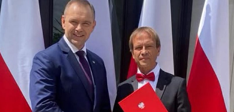 Prezydent RP wręczył Robertowi Gajdzie akt nadania tytułu profesora