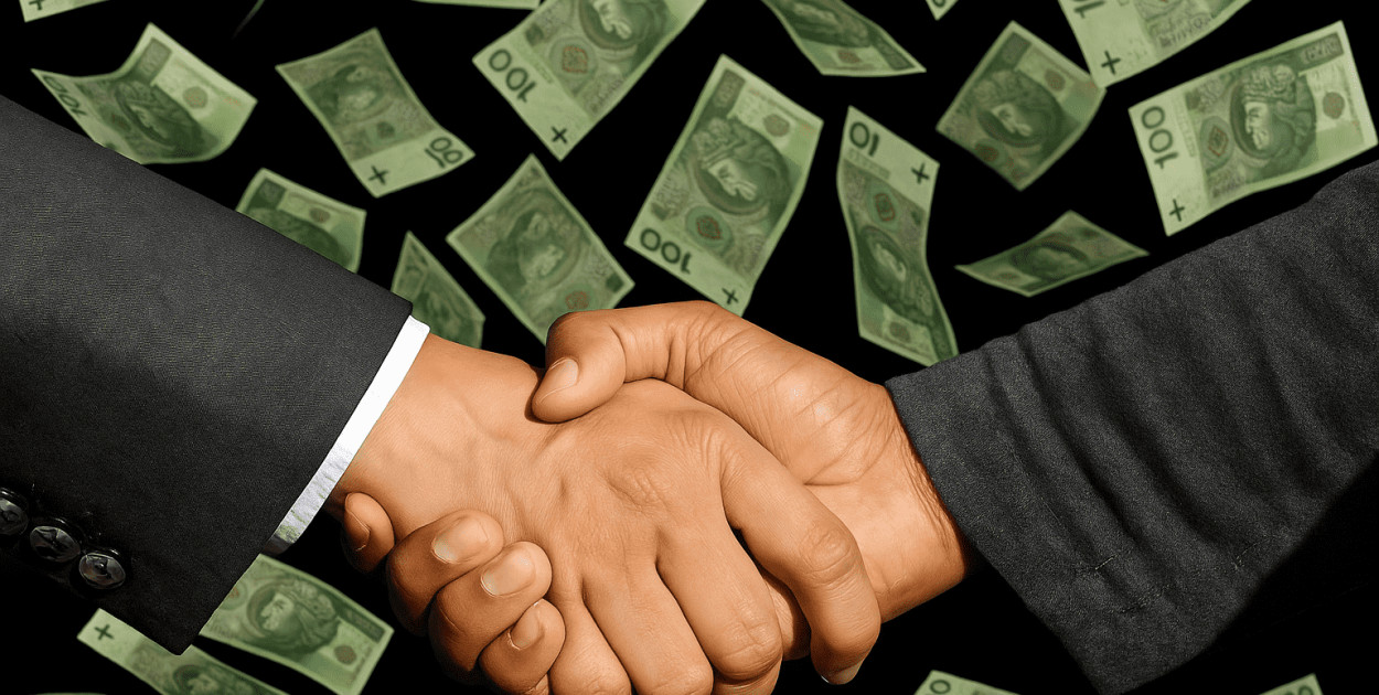 Lista dotacji Powiatu Pułtuskiego na 2025 rok – wsparcie dla kultury, sportu i zdrowia.