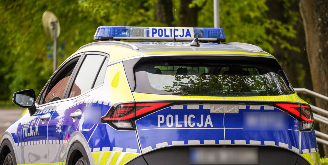 Zdjęcie: Marcin Szydlik; iszczecinek.pl/Policjanci zatrzymali pijanego kierowcę Mercedesa w Obrytem – miał ponad promil alkoholu