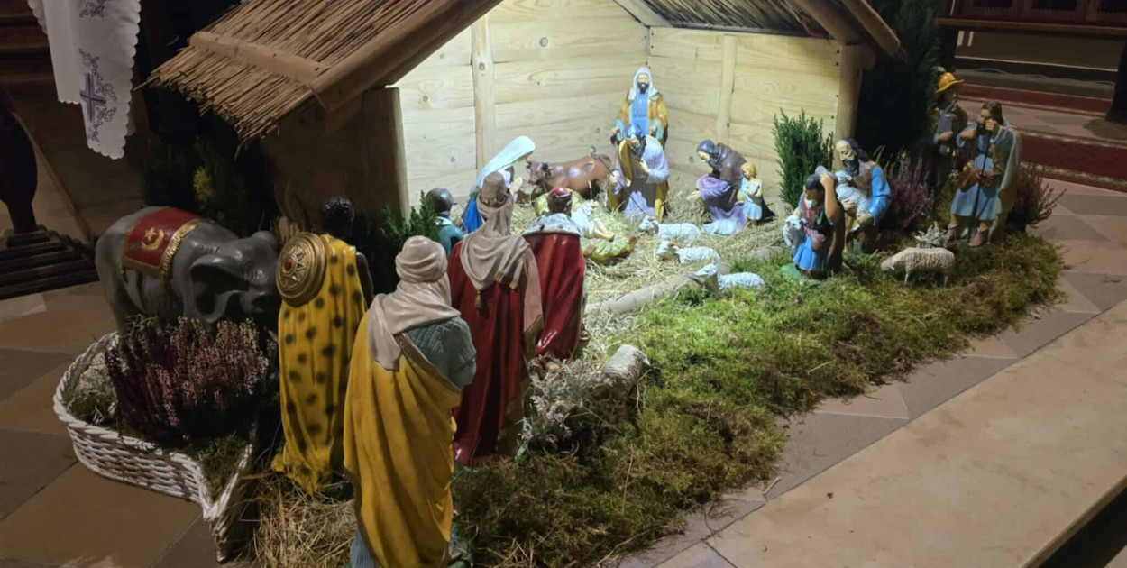 Szopka bożonarodzeniowa w kościele pw. św. Jana Pawła II w Pułtusku/ zdjęcie z profilu FB parafii