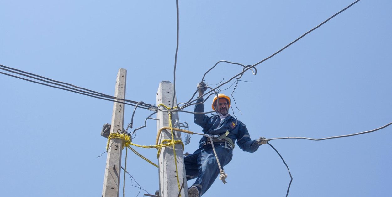 Operator wyłącza prąd. Konkretne adresy i daty w powiecie pułtuskim