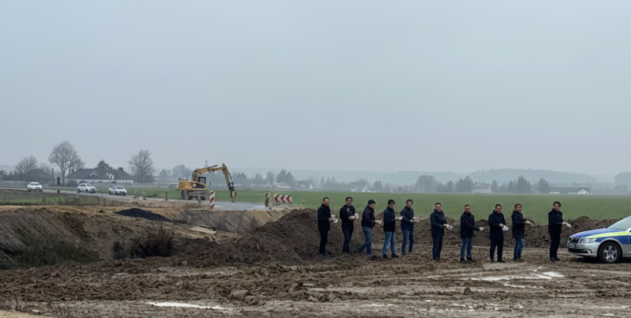 Budowa obwodnicy Pułtuska. Asfalt finansowany mandatami z całej Polski/ AI