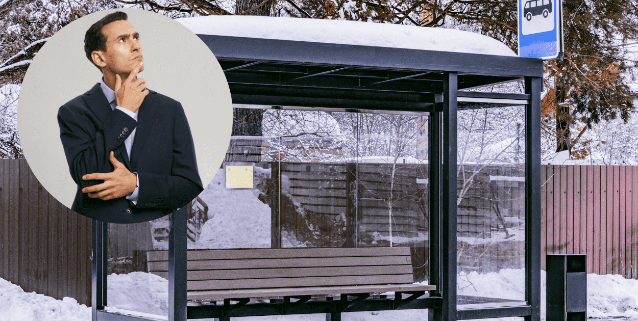 Pułtusk bez auta: gdzie są przystanki i skąd odjechać?