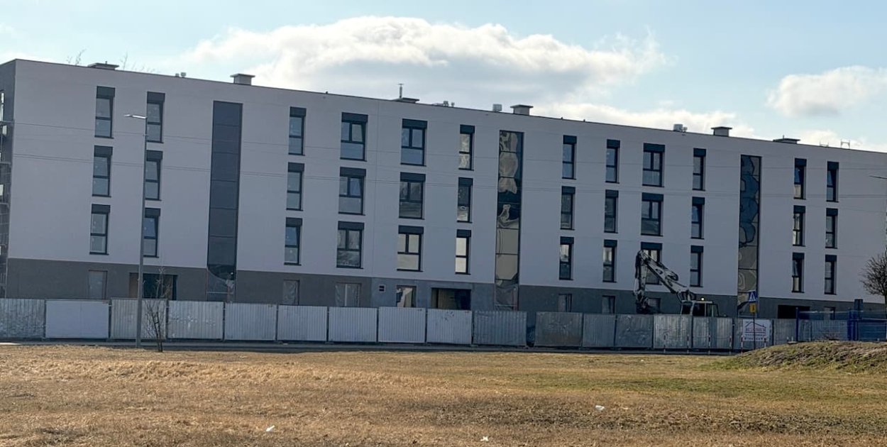 SIM wraca do gry. Czy tym razem bez problemów?