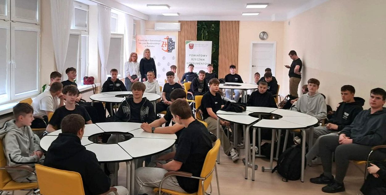 Edukacja konsumencka pułtuskiej młodzieży