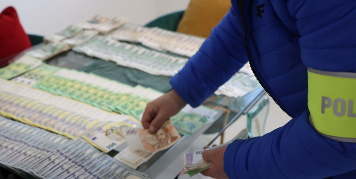 W wyniku przeprowadzonych działań zatrzymano 11 osób